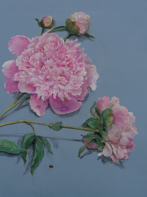 Peony Table